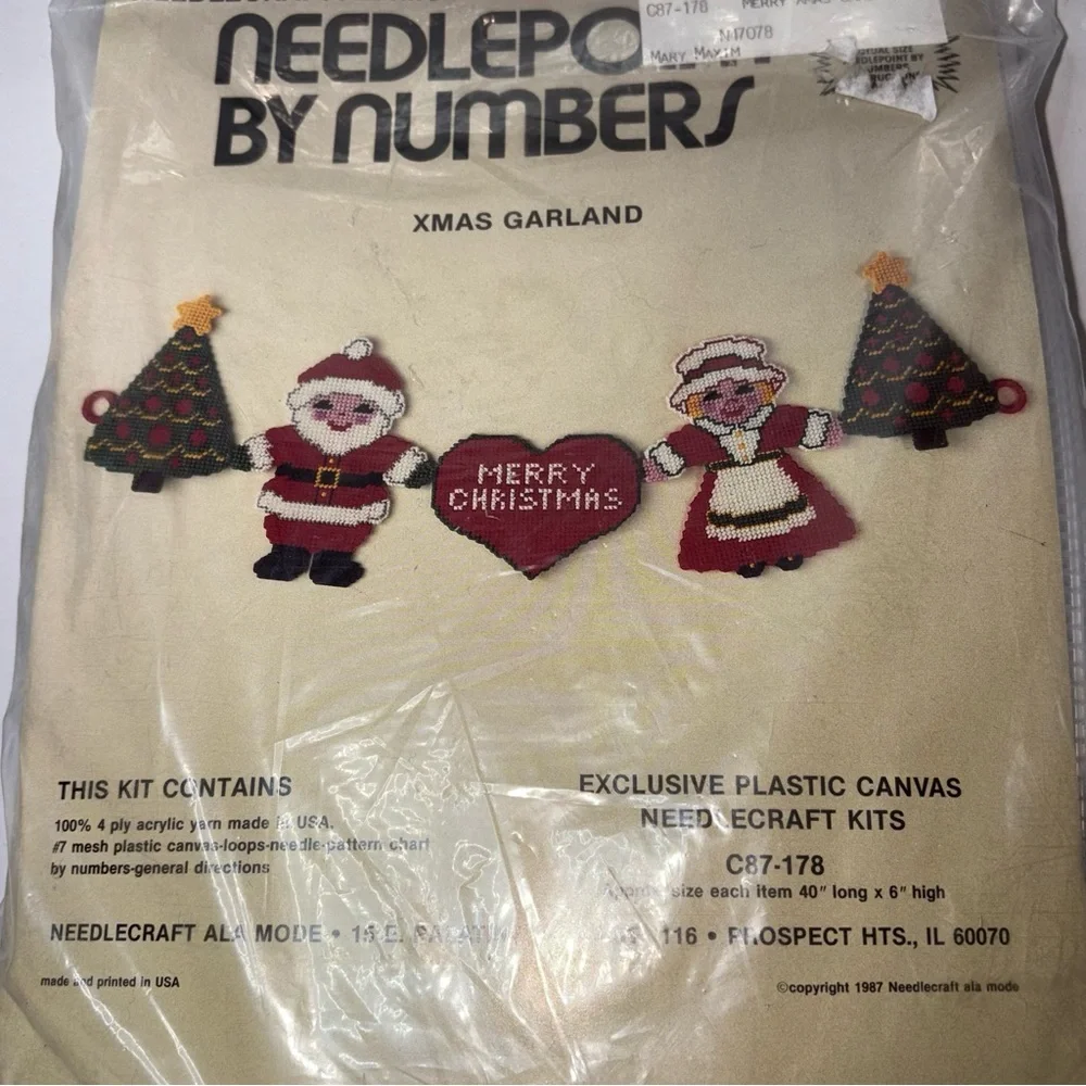Needlepoint by Numbers vintage 1987 Xmas garland Santa Mrs. Clause Xmas trees